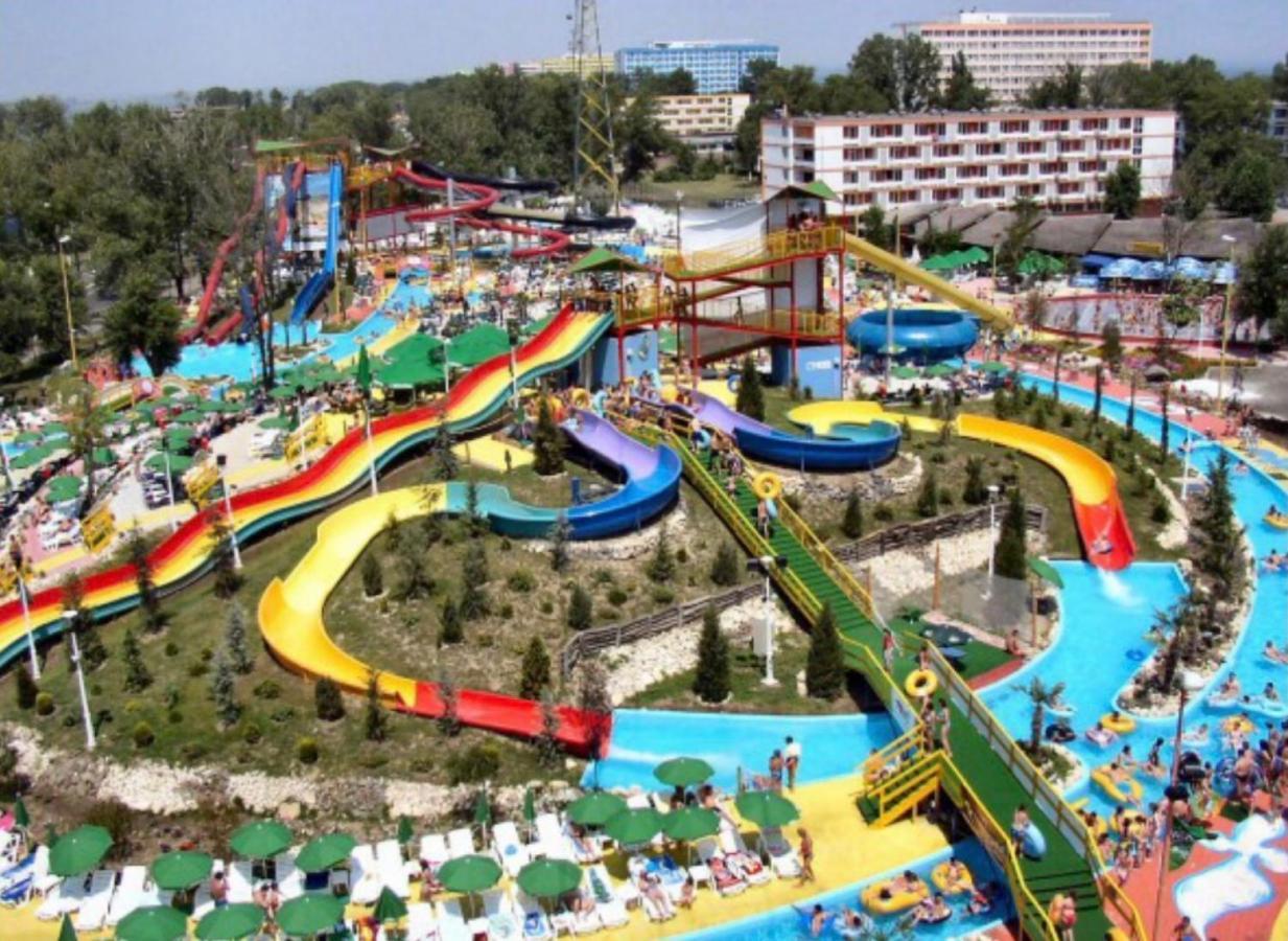 Grand Mamaia Lake Apartments Constanţa Eksteriør billede