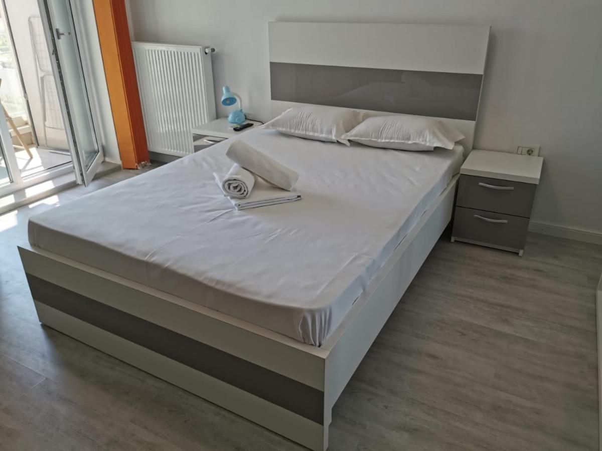 Grand Mamaia Lake Apartments Constanţa Eksteriør billede