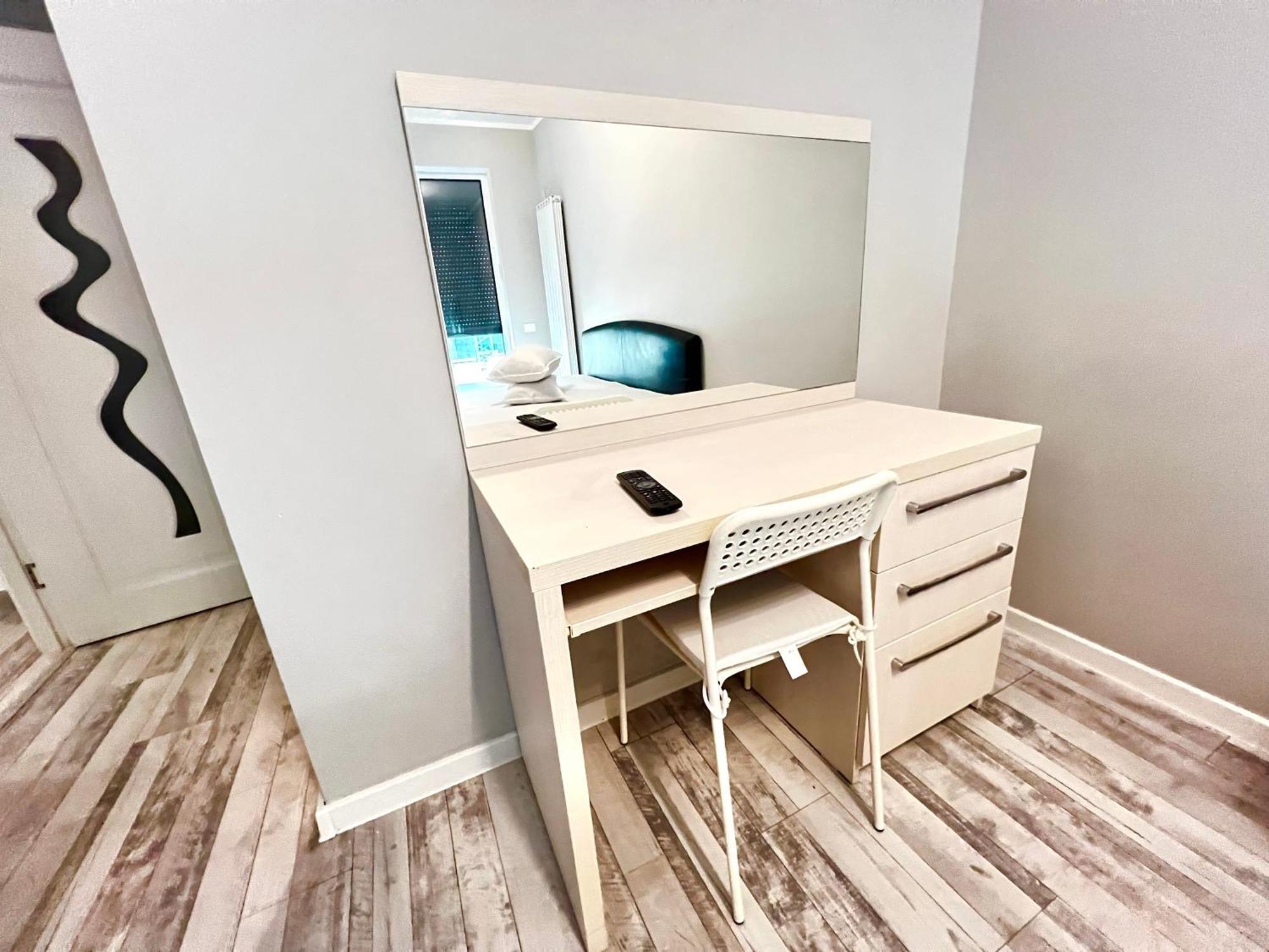 Grand Mamaia Lake Apartments Constanţa Eksteriør billede