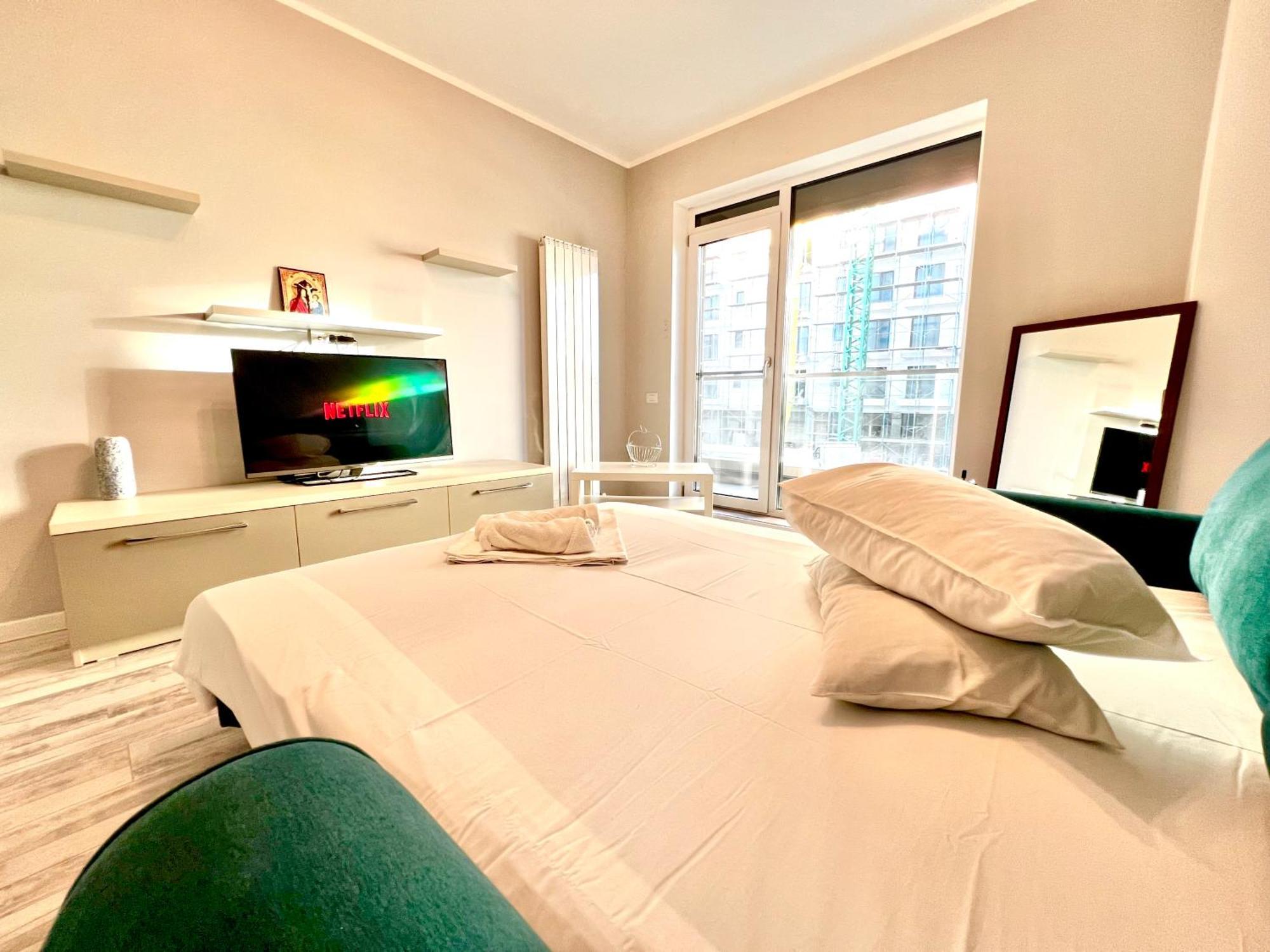 Grand Mamaia Lake Apartments Constanţa Eksteriør billede